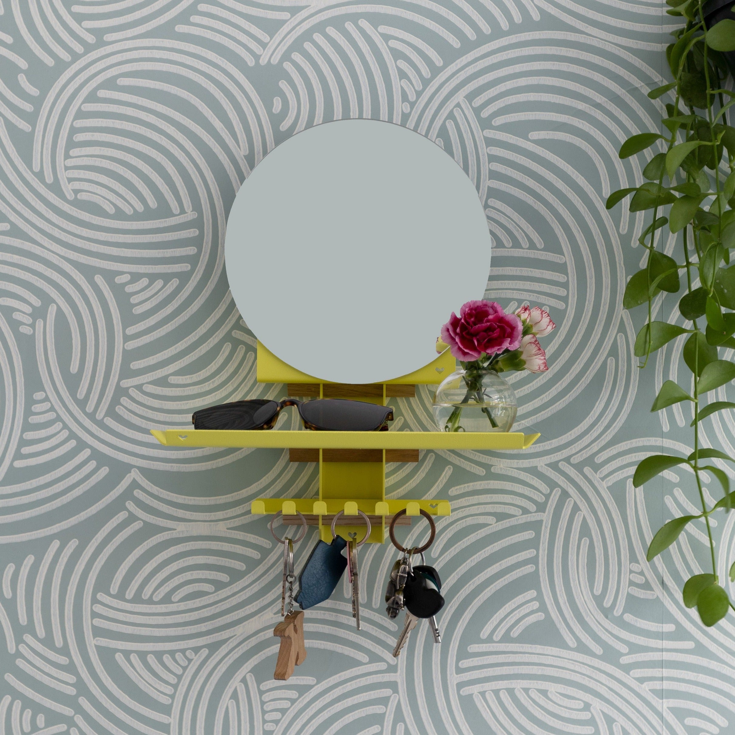 Gang spiegel met plankje en haakjes in Geel